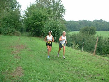 Chantal et France caracollent en tête