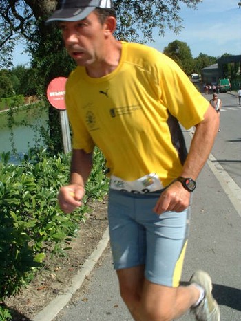 Laurent DAVIAUX !!! attention au photographe
