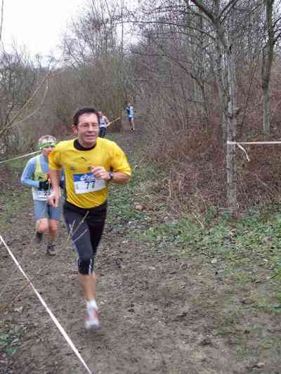 Jean-Claude...maintient le rythme