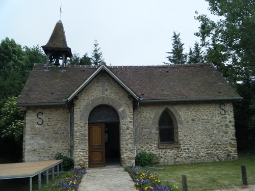 La chapelle Ste Gemme va servir de dortoir