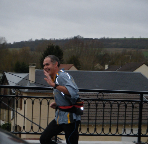 Patrice LECLERT juste derrière