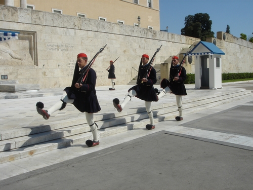 Retour à ATHENES.....tenue d'été