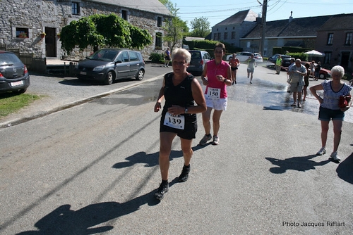 Monceau-Imbechie_mai_2012_130.jpg