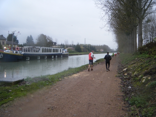 5ème km : le canal