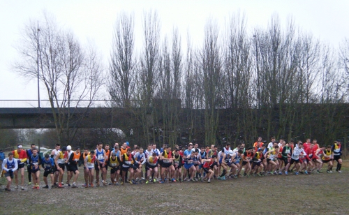 départ des seniors pour 10km de vrai cross 