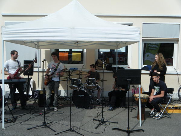 ....mais en musique