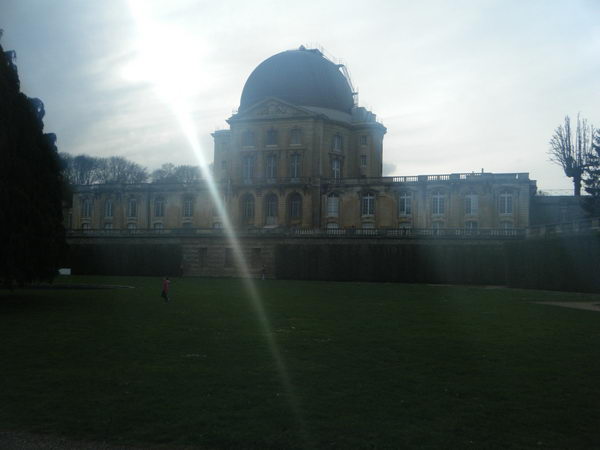 Observatoire de MEUDON en contre jour
