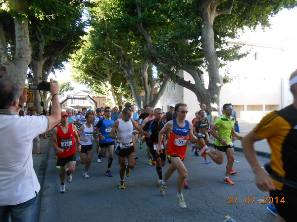 c'est parti sous les platanes provencaux