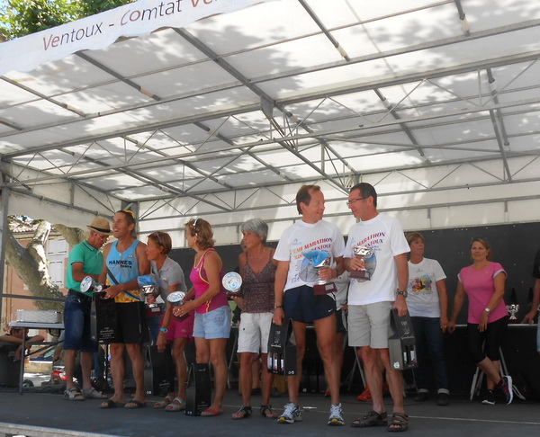 le podium VH3 au complet