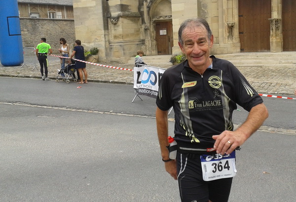 Claude complète le podium V3 JCEC