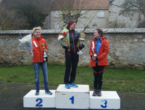 Carole et Céline 2ème et 3ème du 3okm...y prennent goût!!