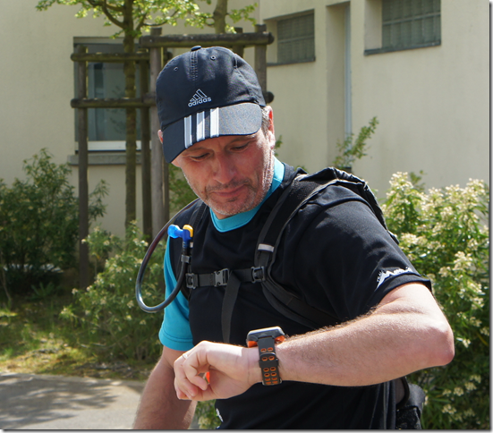 Il est l'heure d'y aller, déjà 52km... aller bientôt la mi-course...