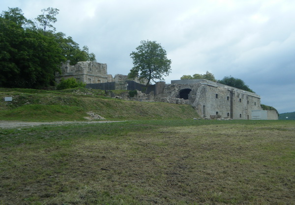 Au détour du parcours...ancien couvent ???