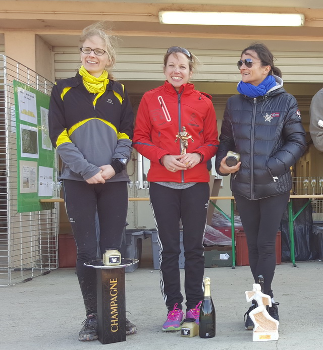 podium féminin du 37km