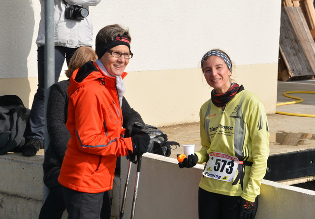 Stéphanie avec Christiane....qui a hâte de recourir