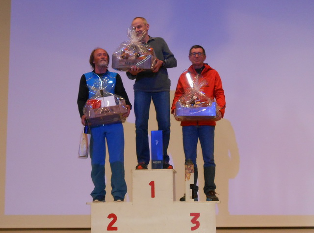 Podium M3H....derrière 2 allemands