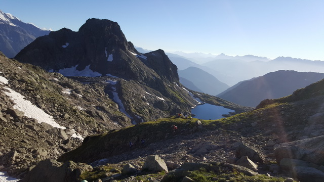 vers le col de la glière (2468m)