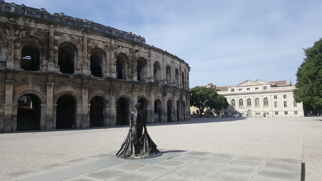 Nimes