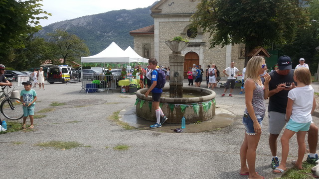 Bienvenue la fontaine de St Paul de Vances