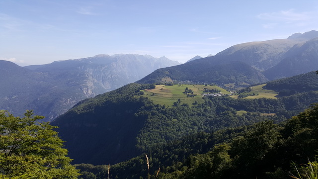 Montée dans le Taillefert