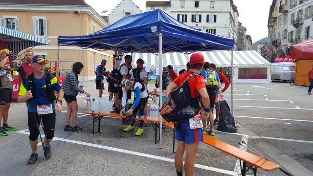 1er ravito à St Claude après une boucle de 15 km