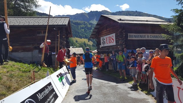 A Chandolin (km 12), c'est la fête..