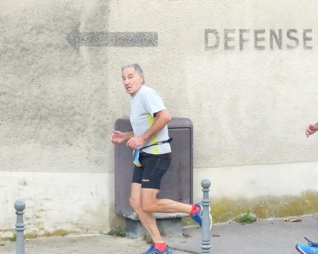 N'ai pas peur Claude, c'est défendu mais tu peux y aller...