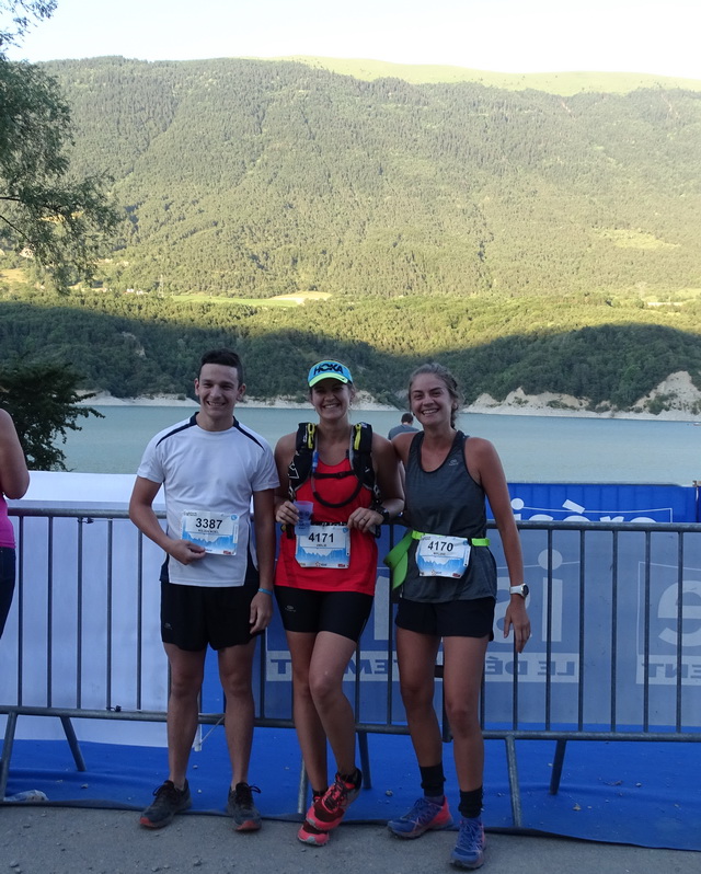 Emilie et Mylène Hubert sur 25km ......