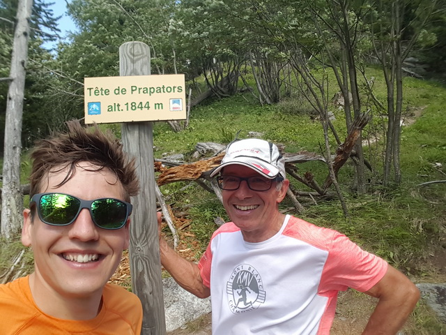 Sortie rando course avec Pierre (28 ans), nous nous retrouvons chaque été , pour lui cette année, ce sera l'UTMB 