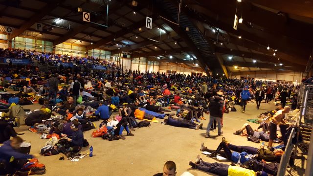 l'attente à St Etienne au hall des expos